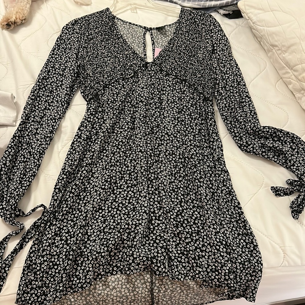 WILD FABLE BRAND NEW LONG SLEEVE DRESS
